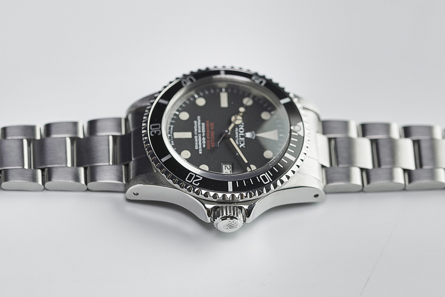 Rolex Sea-Dweller 1665 "Double Red"