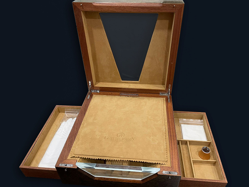 Double Tourbillon 30⁰ Rose Gold