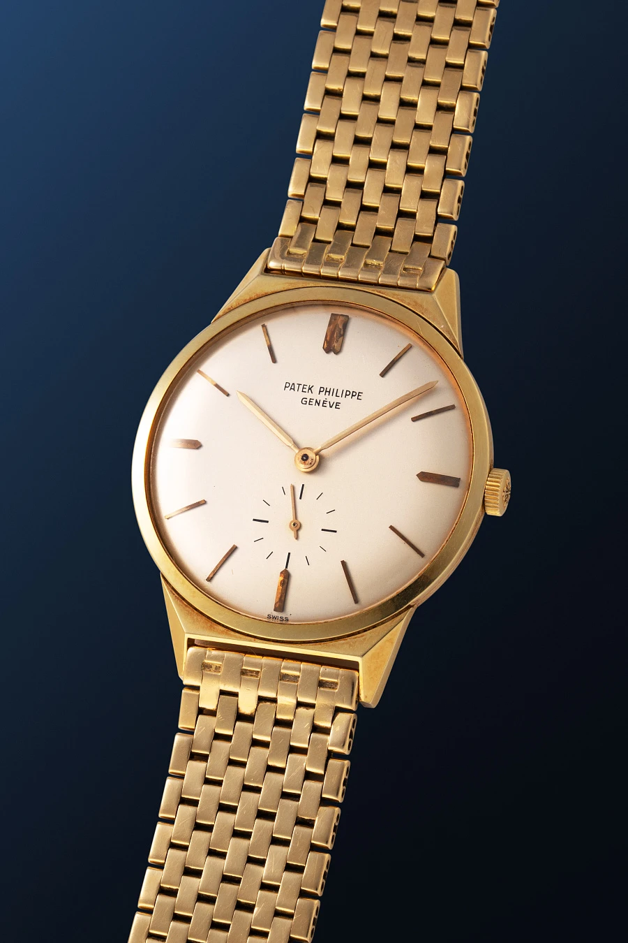 Calatrava Ref. 2568 in 18k Yellow Gold