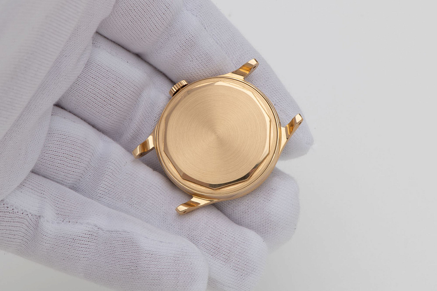 Calatrava in 18k Yellow Gold
