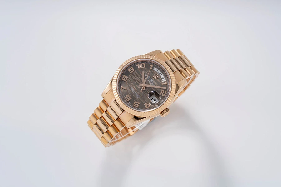 Day-Date Ref. 118235 in 18k Rose Gold