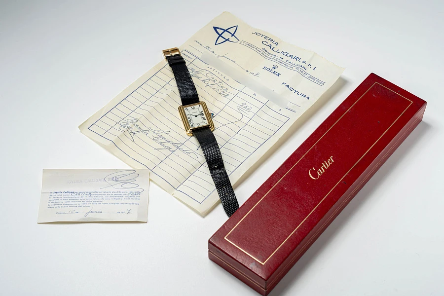 Stepped Case Jumbo New York Gold Plated